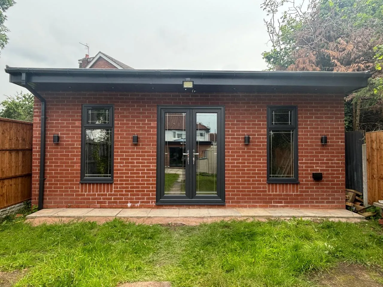 Modern glazed installation